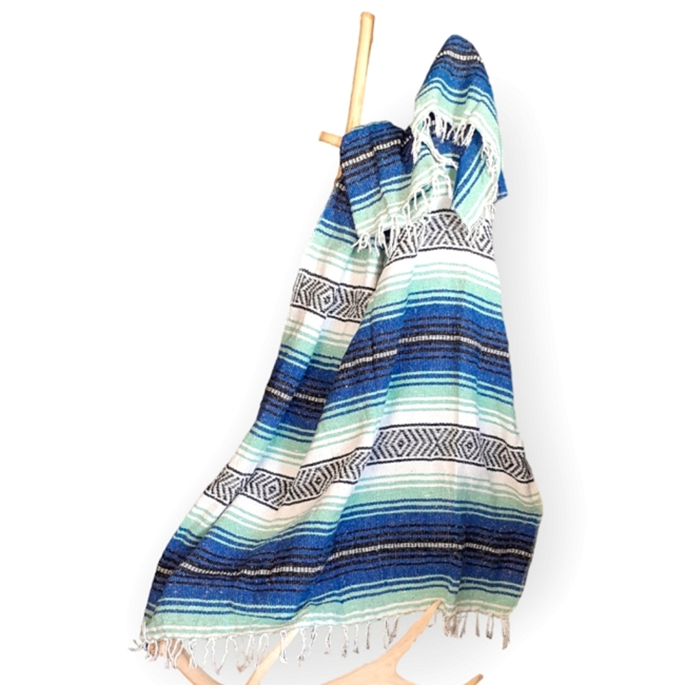 FRANKS Multicolored Blue Green and Black Classic Fringed Mexican Falsa Blanket